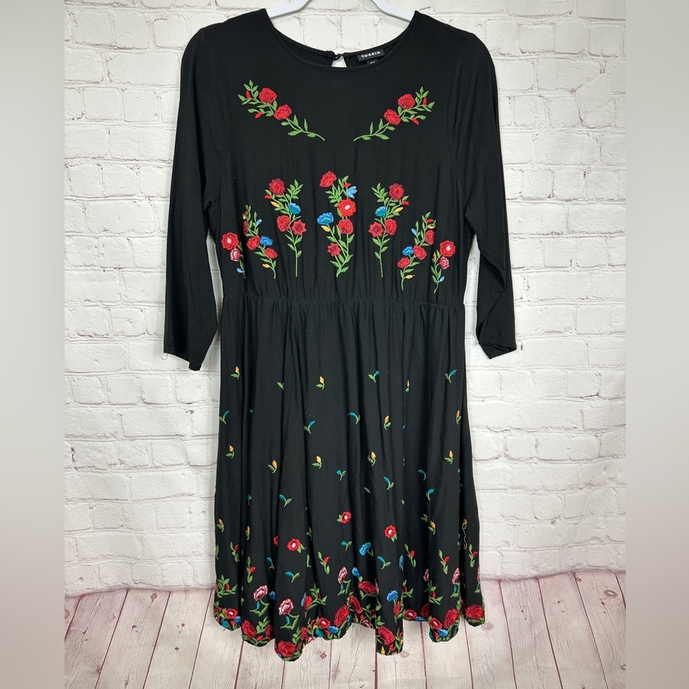 Torrid Embroidered Black Floral Dress